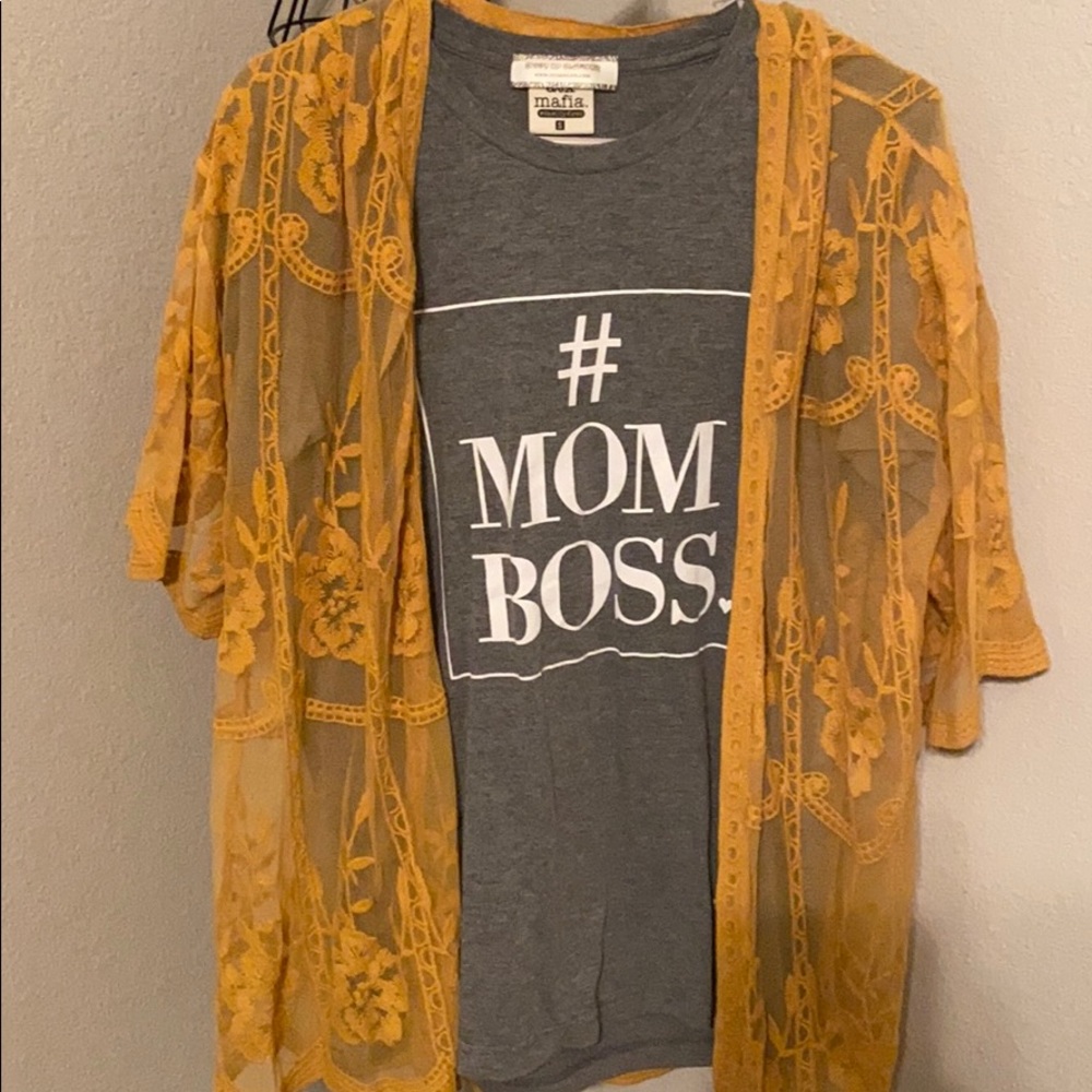 Just the mom boss shirt